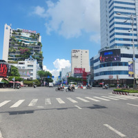 Trung Tâm Tp - Phan Thanh - Nhà 3 Tầng Đẹp Mới Ở Ngay - Lô Góc Ô Tô Tận Nơi - Ngay Đh Duy Tân