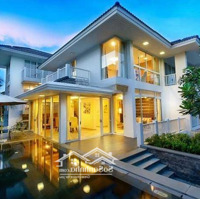 Chính Chủ Bán Cần Bán Gấp Căn Villa Biển Full Nội Thất Sát Biển Khai Thác Cho Thuê Sổ Hồng Lâu Dài.