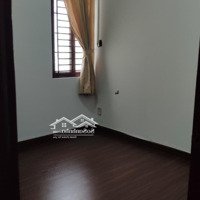 Bán Chung Cư 312 Lạc Long Quân, Diện Tích 64M2, 2 Phòng, View Quận 1, Giá 2.6 Tỉ, Sổ Hồng Chính Chủ