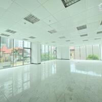 Cho thuê sàn văn phòng diện tích 1060m2 (có cắt từ 300m2) HOT nhất tại kv phố Dương Đình Nghệ - Cầu Giấy