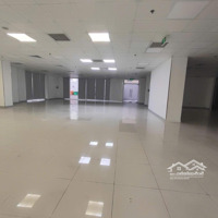 Cho Thuê Căn Shophouse 722M2 Tại Cc Carillon 1 Ngay Nhà Ga T3