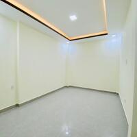 MT ĐỖ TẤN PHONG, P9, PN - 2 TẦNG - DT: 59m² ( 4 x 15m ) - 8,9 Tỷ