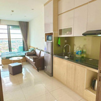 Bán Studio 25M Full Đông Nam View Bể Bơi 1.9 Tỷ Vinhomes Smart