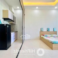 Studio 30M2 Ban Công Tách Bếp Mặt Tiền Đường Khu Dân Cư - Phòng Mới Như Hình 100% - Q6