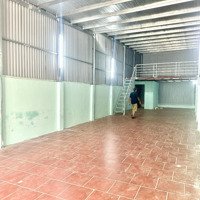 Cho Thuê Nhà Làm Kho Xưởng Thạch Bàn Có Gác Lửng 90M2- 7 Triệu Giao Thông Thuận Tiện