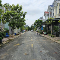 2,7 Tỷ Bán Nhà Rẻ Nhất Kdc Gần Chợ Phú Phong 200M, P.bình Chuẩn, Tp.thuận An
 Diện Tích: 60M2 ( 4X15M