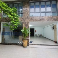 Cho Thuê Nhà Nguyên Căn Quận 4 Hơn 700M2 Làm Văn Phòng Hoặc Trung Tâm Anh Ngữ Giá Rẻ 0949766228 Hải