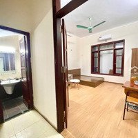 Cho Thuê Căn Hộ 220 Bà Triệudiện Tích40M2, 1 Ngủ, Tầng 1 Full Nội Thất Như Ảnh, Máy Giặt Riêng. Giá 7 Tr