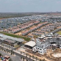 Chủ Nhà Gửi Bán Căn Biệt Thự 200M2. Cửa Đông Nam Đường 16M. Giá Bán 6.5 Tỷ. View Biển. Liên Hệ: 0901353450