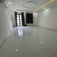 Văn Phòng Cityland P10 6 Triệu Hơn 40M2, Có Ban Công, Hầm Để Xe