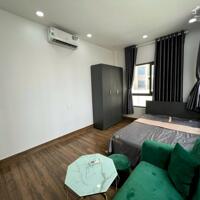 ️ Penthouse cửa sổ lớn siêu rộng tại Quận 10_Vòng xoay Dân Chủ, Vạn Hạnh Mall