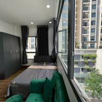 ️ Penthouse cửa sổ lớn siêu rộng tại Quận 10_Vòng xoay Dân Chủ, Vạn Hạnh Mall