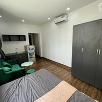 ️ Penthouse cửa sổ lớn siêu rộng tại Quận 10_Vòng xoay Dân Chủ, Vạn Hạnh Mall