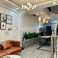 Chỉ 5,5 Tỷ Sở Hữu Ngay Mặt Tiền Yên Bái Nhà Siêu Đẹp Vào Ở Được Luôn Full Nội Thất Xịn Sò