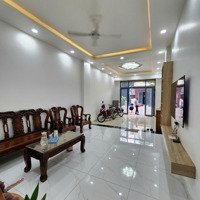 Bán Nhà 1T2L Kdc Gần Miếu Ông Cù, 75M2, Có Sân Ô Tô, Kèm Nội Thất, 3Ty9 Tl, Đường 12M, Cho Vay