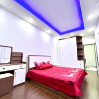 Nhà mới phố Minh Khai, quận Hai Bà Trưng, 32m2 5 tầng Giá nhỉnh 5 tỷ