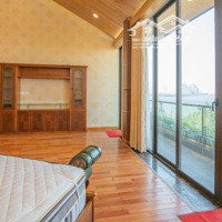 Cho Thuê Căn Hộ Duplex 2N2Vs View Hồ Tây, 200M2, Full Nội Thất Xịn Xò, Lễ Tân 24/7 (Như Hình Ảnh)