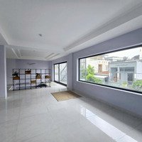 Bán Tòa Nhà 2Mt Mới(Gần Xa Lộ Hà Nội) Phước Long A,200M2 Ngang 10 Hơn 30 Tỉ Hiếm Quận 9 Thủ Đức.