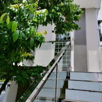 Cho Thuê Nhà Kiểu Homestay Ở Sài Gòn 3 Phòng Ngủ 3 Vệ Sinh Sân Vườn Luôn Nội Thất. Chỉ 13 Tr/Th