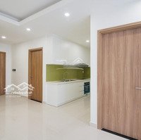 Không Gấp - Bán 2 Phòng Ngủ68M2 View Hướng Ngoài Thoáng, Tầng Đẹp, 3,1 Tỷ Bao Tp