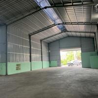 Cho thuê kho xưởng phường Khánh Bình 850m2, Tân Uyên, Bình Dương. LH: 0972 701 709