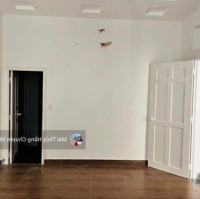 Hiếm - Nhà 3 Tầng Linh Đông Gần Phạm Văn Đồng - Ngang 8M -Diện Tích125M2 Giá Bán 7.3 Tỷ Tl-Ôtô Trong Nhà