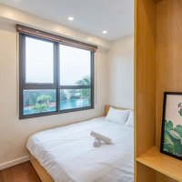 Chính Chủ Cho Thuê Căn Hộ 2 Ngủ View Hồ Đẹp Nhất Chung Cư D''capitale Trần Duy Hưng