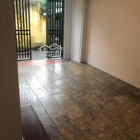 Bán Nhà Mặt Phố Nguyễn Văn Cừ, Vị Trí Đẹp, View Thoáng Diện Tích 38M2, Giá Bán 9,5 Tỷ.