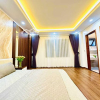 Nhà Đẹp Hoàng Quốc Việt - Gần Phố - Ngõ Thông - 2 Thoáng - 44M - 5 Tầng Ở Ngay - Hơn 6 Tỷ.