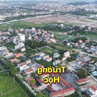 Banlô Chung Cư Huê Hoa Động Hướng Tây Diện Tích: 100M2 Gia 2Ty800 Đức: 0383196883 (Zalo)