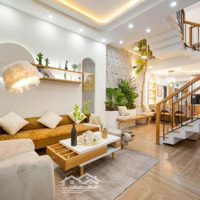 Homestay Đẹp Nhất - Kiệt Lê Đình Lý - 70M Ngang 4M X 17,5M - 3 Tầng 4 Pn - Dòng Tiền 30 Triệu/Th