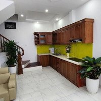 Bán Nhà Phân Lô Quang Trung Hà Đông, 40M2 Mặt Tiền 4.5M, Ô Tô Đỗ Cửa, Kinh Doanh. Giá Ưu Đãi.