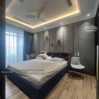 Nhà Mình Bán Căn Hộ 96M2 3 Phòng Ngủ Cửa Đông Nam, Nhà Đã Sửa Đẹp, Cc Golden Park Tower. Giá Bán 6.9 Tỷ