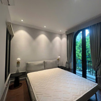 Cho Thuê Biệt Thự Song Lập 150M2 Có Thang Máy 4 Ngủ Full Đồ Giá Bán 35 Triệu Liên Hệ: 0889 729 555