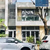 Bán nhà thô 1.5 tầng trục Shophouse FPT giá tốt