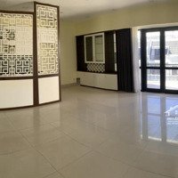 Cho Thuê Biệt Thự Phố Nguyễn Thị Định, Quận Cầu Giấy.diện Tích120M2 4 Tầngmặt Tiền12M Giá 45 Triệu/Tháng