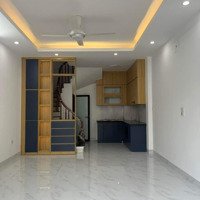 Rẻ - Đẹp 5.2 Tỷ Nhà Ngõ 896 Nguyên Khoái, 32M2, 5 Tầng,Mặt Tiền4M, Ô Tô Đỗ, Ngõ Thông, Kinh Doanh