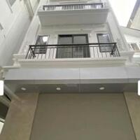 Nhà mới phố Bạch Mai, quận Hai Bà Trưng, 32m2 5 tầng giá nhỉ 4 tỷ