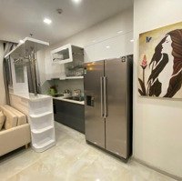 Bán Căn Hộ Vinhomes Golden River Quận 1 2 Phòng Ngủdiện Tích: 72M2 View Landmark 81 Giá: 9,5 Tỷ Full Nội Thất