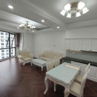 Bán Gấp Căn Hộ 94M2, Giá Bán 10 Tỷ, Chung Cư Royal City, 3 Phòng Ngủ 2 Vệ Sinh Liên Hệ 0775246999