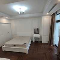 Bán Gấp Căn Hộ 94M2, Giá Bán 10 Tỷ, Chung Cư Royal City, 3 Phòng Ngủ 2 Vệ Sinh Liên Hệ 0775246999