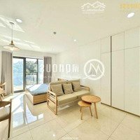 Phòng Xinh - Nội Thất Xịn,Diện Tích40M2, Hầm Xe, Thang Máy, Bãi Đỗ Ô Tô - Mặt Tiền Nguyễn Ngọc Phương