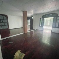 Cho Thuê Nhà Phố Phùng Chí Kiên, Cầu Giấy, 3 Ô Tô Tránh, 170M2,Mặt Tiền10M, 4 Tầng, 40 Triệu