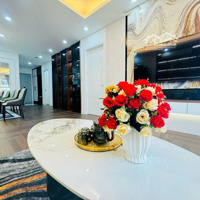 Chính Chủ Bán Căn Hộ 3 Ngủ Đẹp Nhất Tòa Golden Palace. Full Nội Thất. Giá Chỉ 7 Tỷ. Liên Hệ: 0935873688