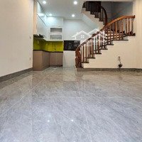 Nhà Đẹp Bát Khối 30M2 Mặt Tiền Rộng Nở Hậu Nhỉnh 5 Tỷ Vị Trí Hiếm Ngõ To Thông Các Hướng