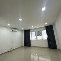 Cho Thuê Văn Phòng Giá Chỉ 6 Triệu, Diện Tích: 35 M2 Tại Kdt Vạn Phúc City