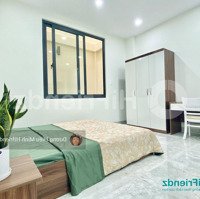 Căn Hộ Cửa Sổ Siêu Đẹp / Full Nội Thất /Tòa Nhà Thang Máy/ Cửa Phòng Vân Tay / Kế Bên Quận 1