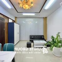 Cho Thuê Căn Hộ 2PN CAO CẤP - VIEW XỊN XÒ - NHÀ THANG MÁY - Gần Ngã Tư Hàng Xanh