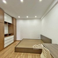 Bán Căn Hộ Chung Cư 6 Đội Nhân, 110.6 M2, 3 Pn, Full Đồ, Tầng Cao, View Thoáng, Căn Góc, Giá Bán 5.9 Tỷ