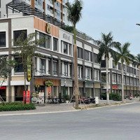 Chính Chủ Cần Bán Nhà Phố Shophouse Đã Có Sổ Hồng. Sở Hữu Lâu Dài. 2 Mặt Tiền. Khu Dân Cư Đông Đúc